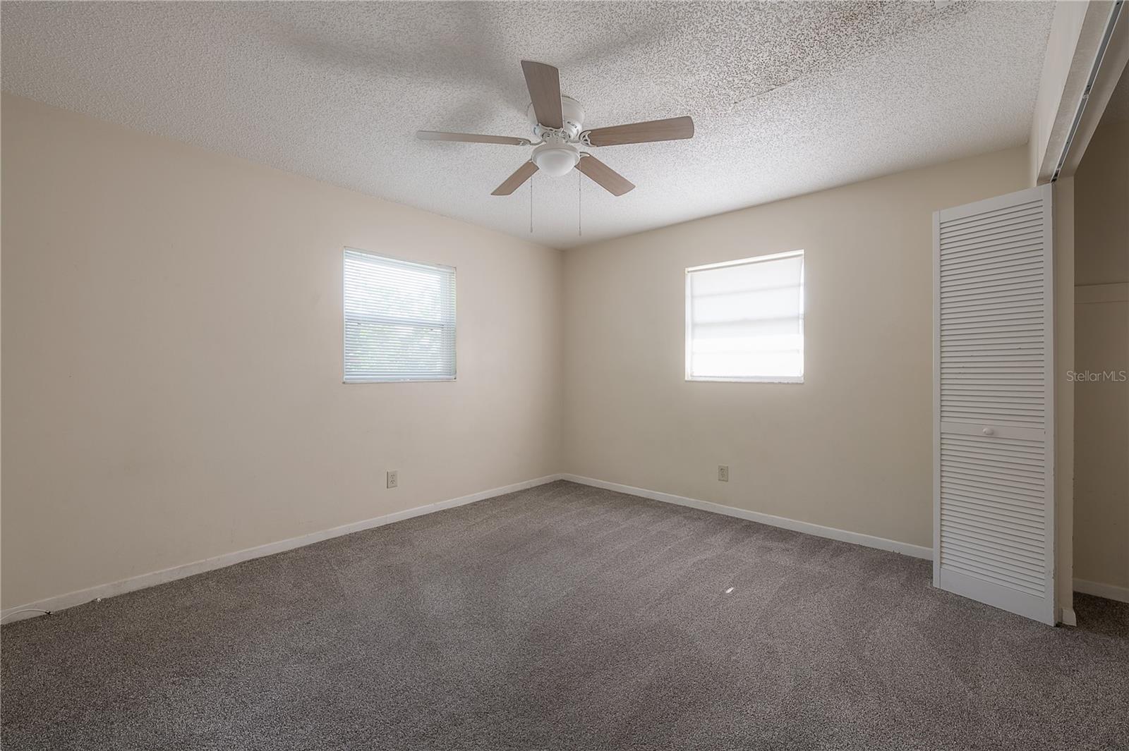 Image 21 of 31 For 725 2nd Avenue Ne