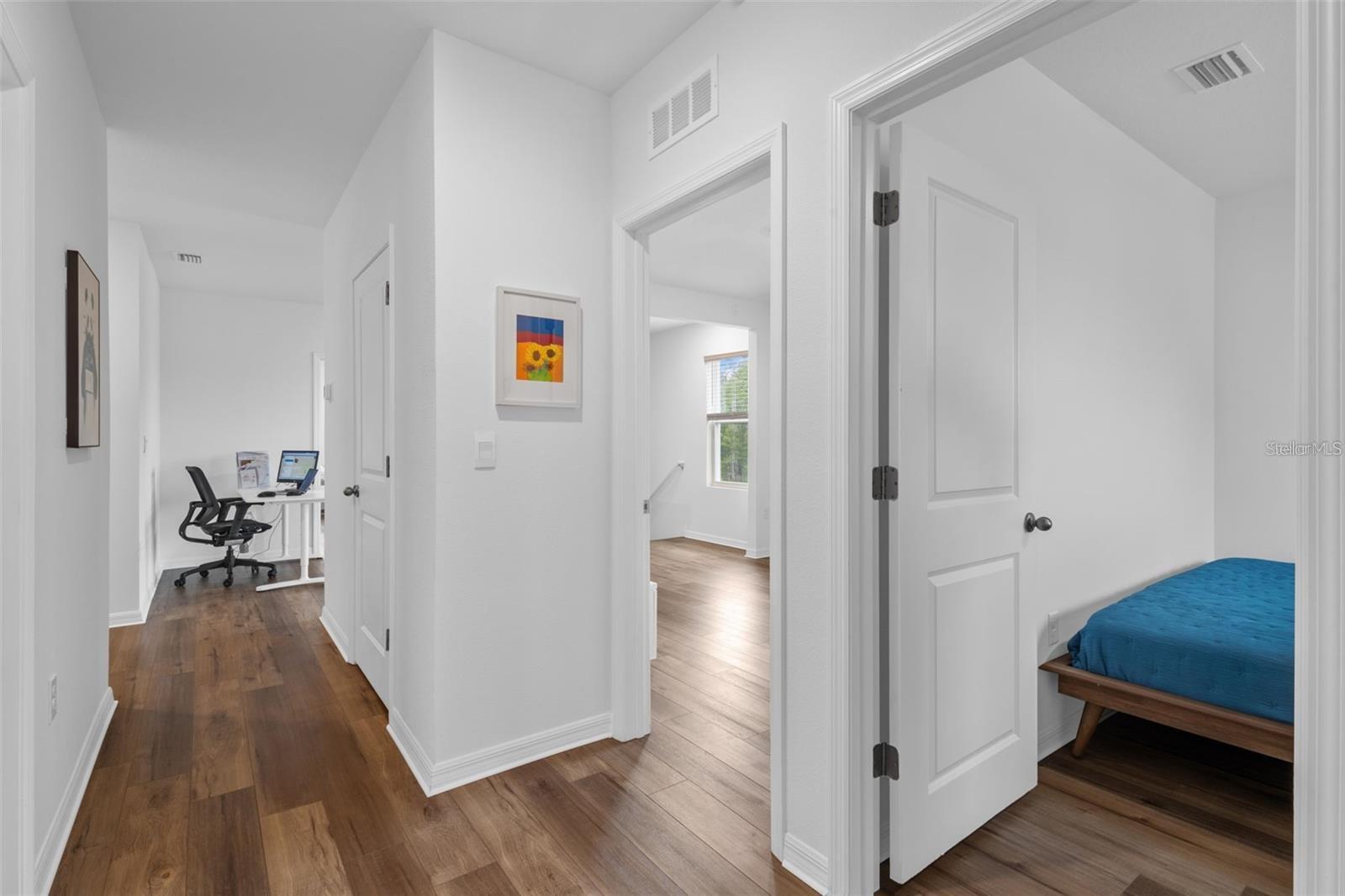 Image 6 of 31 For 3446 Suncoast Plains Drive