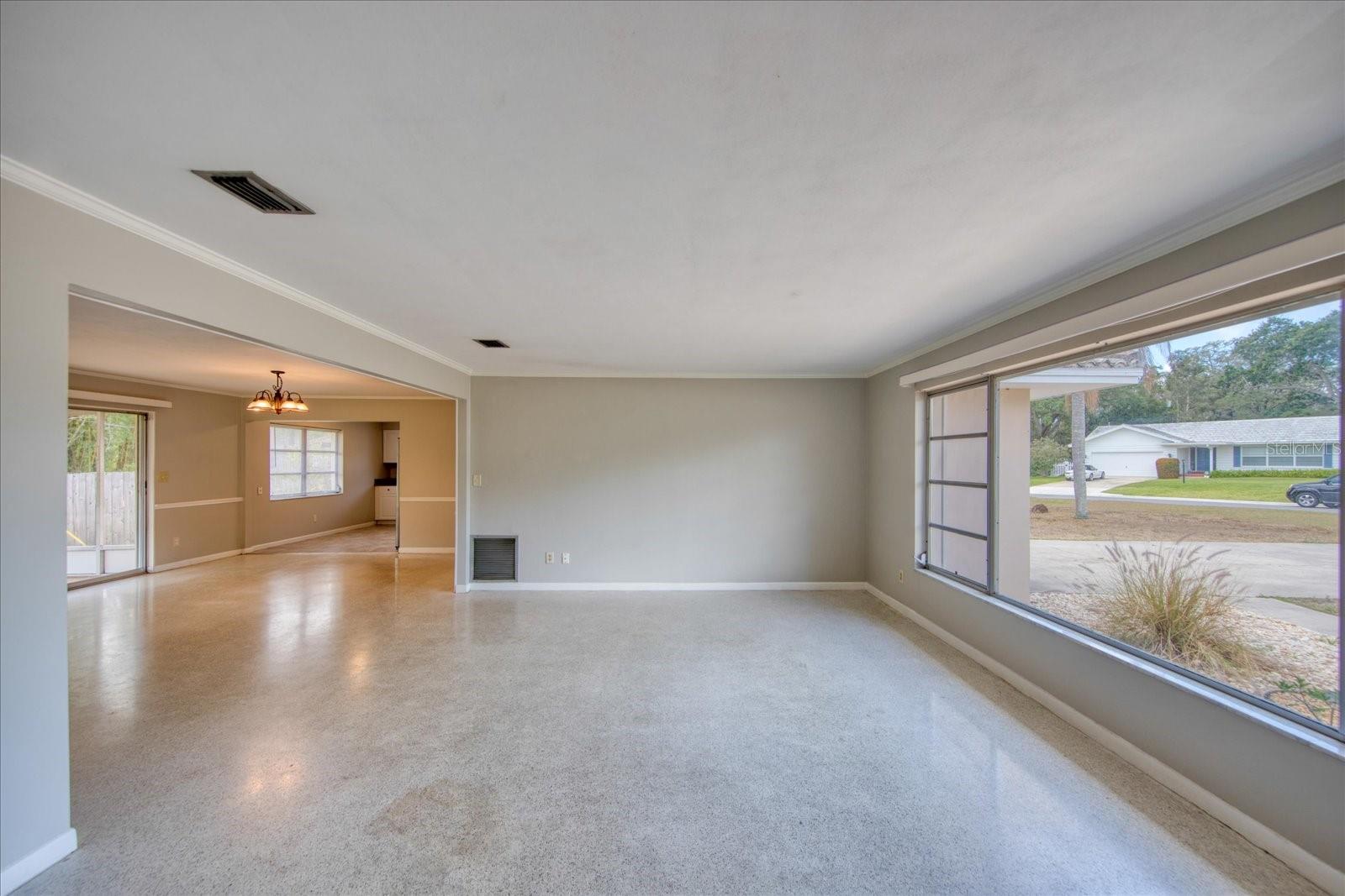 Image 19 of 22 For 1901 Dolphin Drive