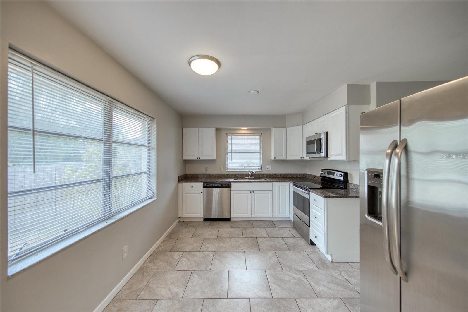 Image 7 of 22 For 1901 Dolphin Drive