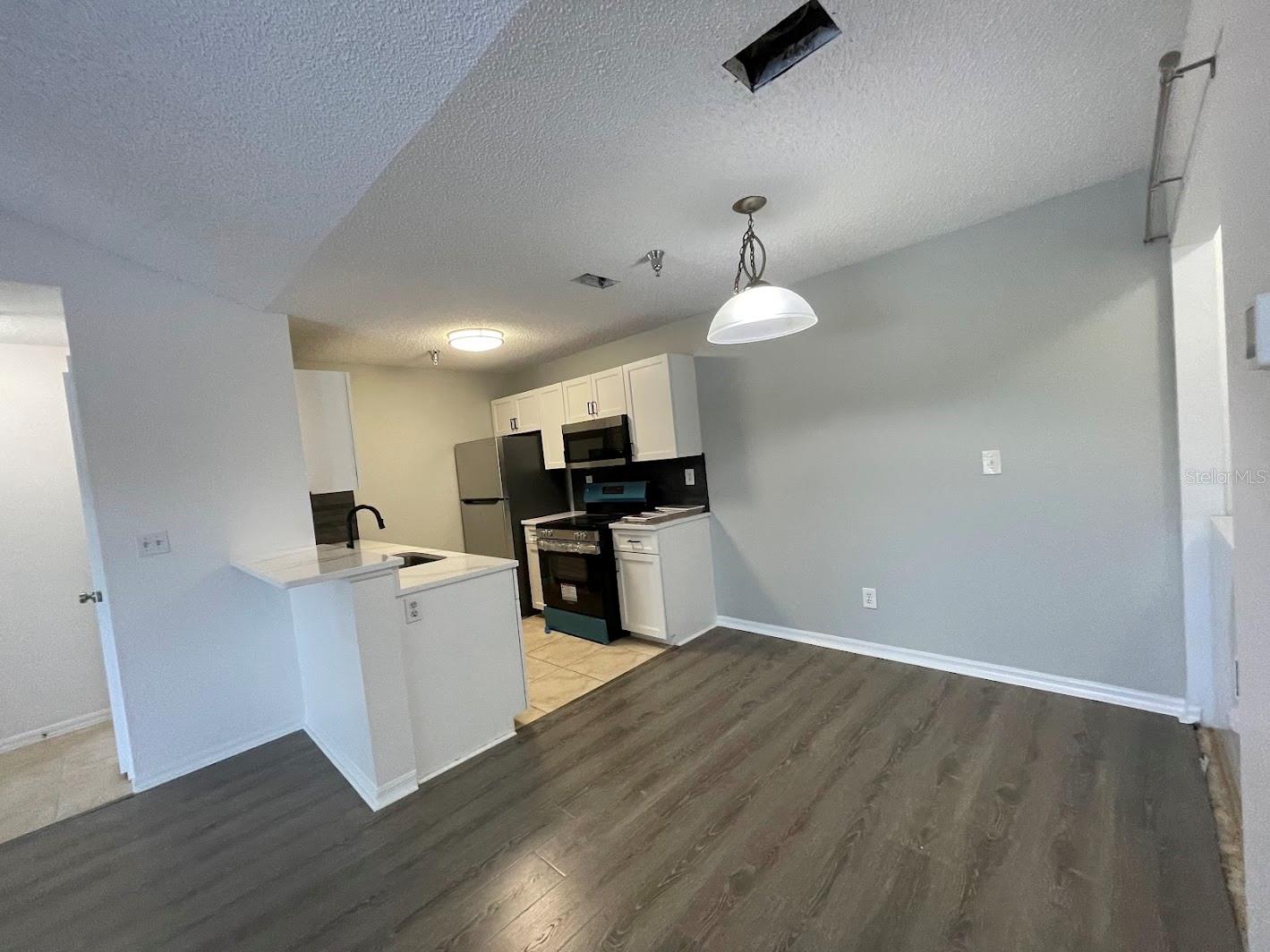 Image 15 of 36 For 10265 Gandy Boulevard N 1312