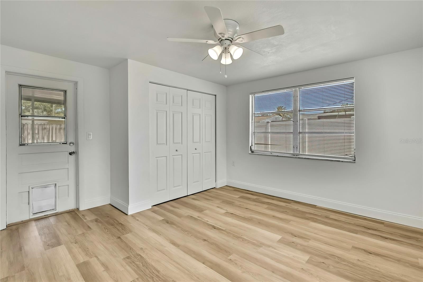 Image 14 of 35 For 5053 Lofton Drive