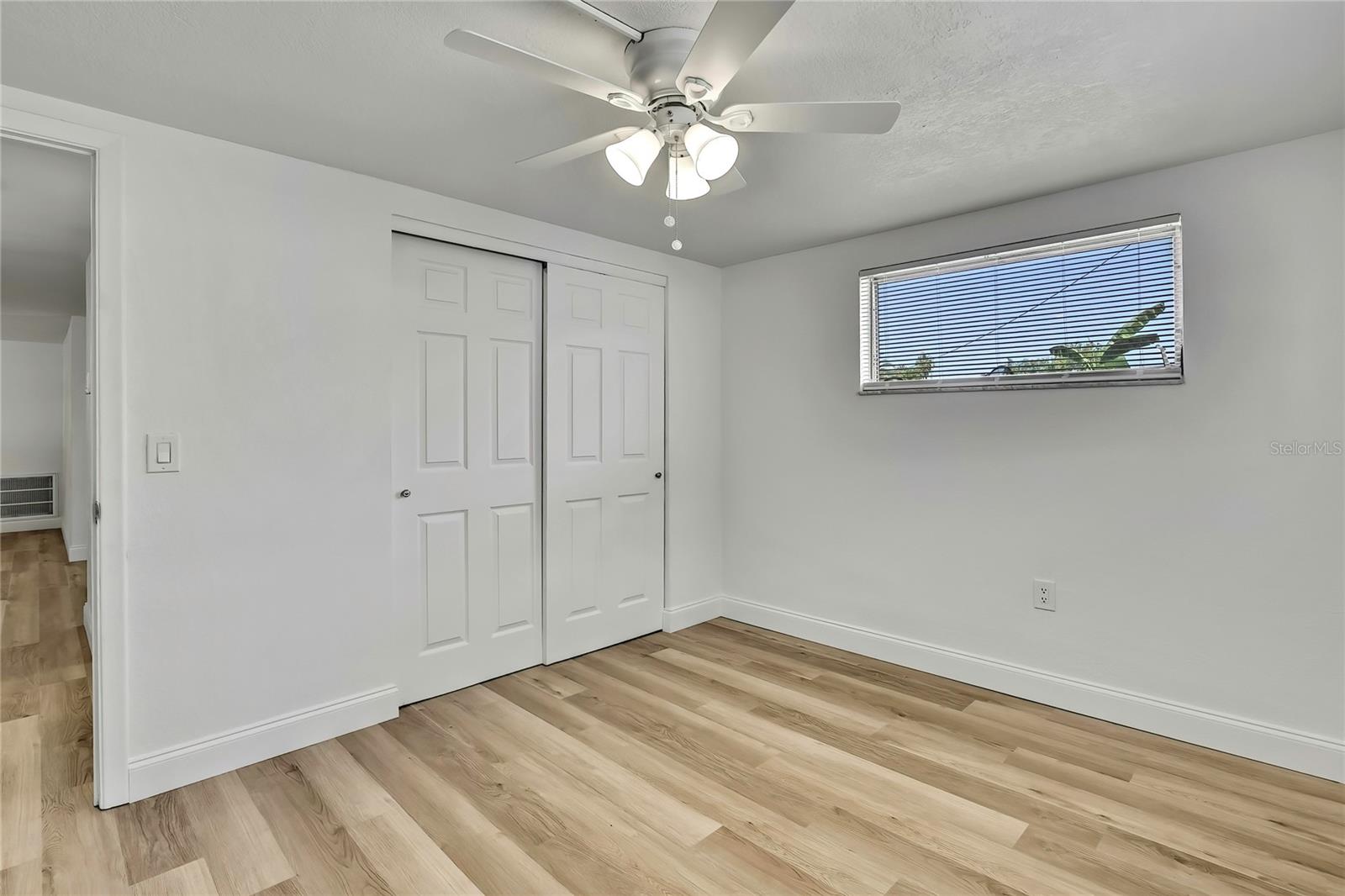 Image 25 of 35 For 5053 Lofton Drive