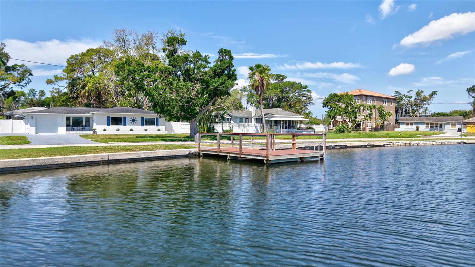 Details for 4321 Sunrise Drive S, ST PETERSBURG, FL 33705