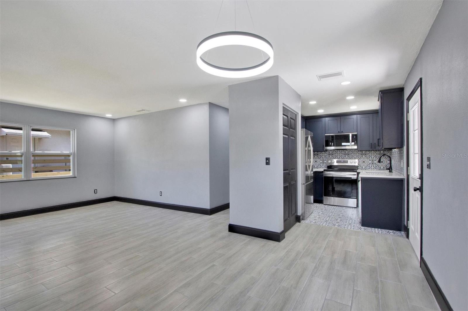 Image 11 of 29 For 8603 9th Street