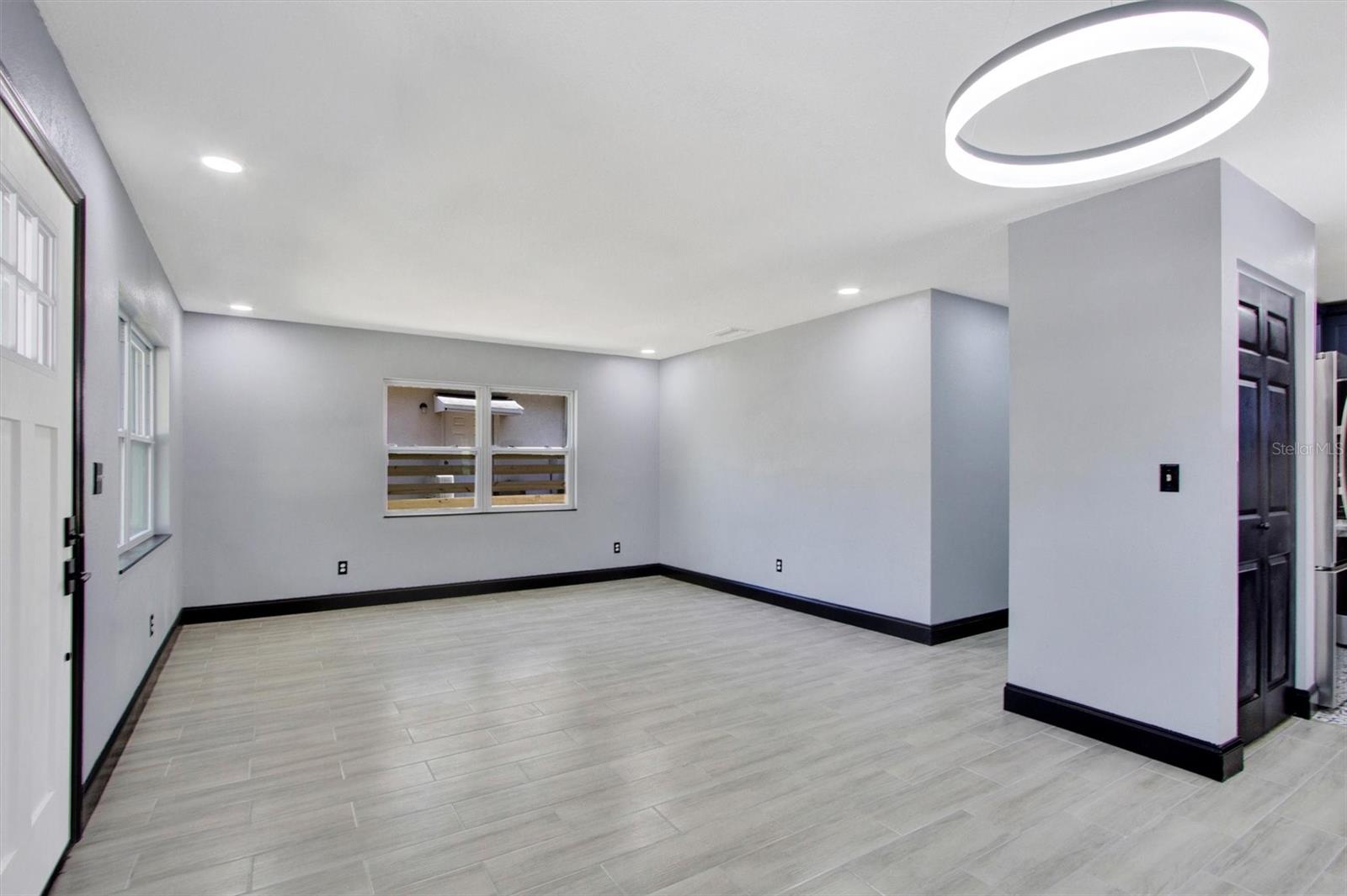 Image 7 of 29 For 8603 9th Street