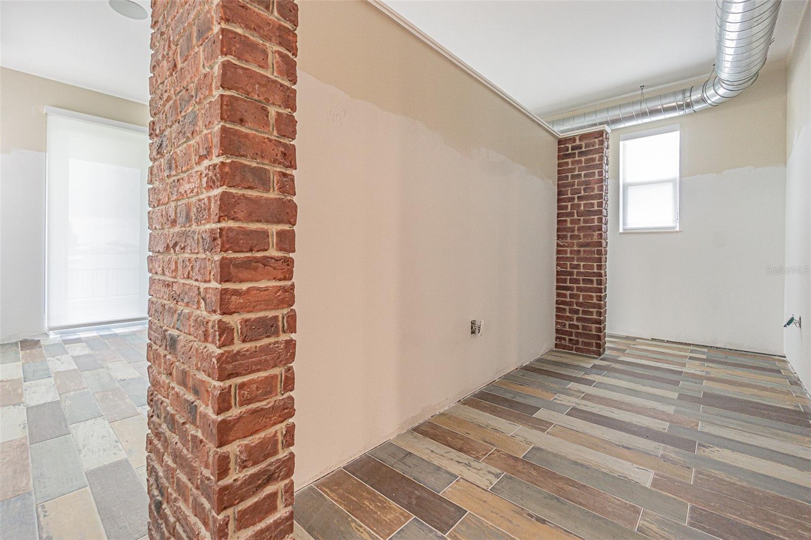 Image 39 of 46 For 1185 36th Avenue Ne