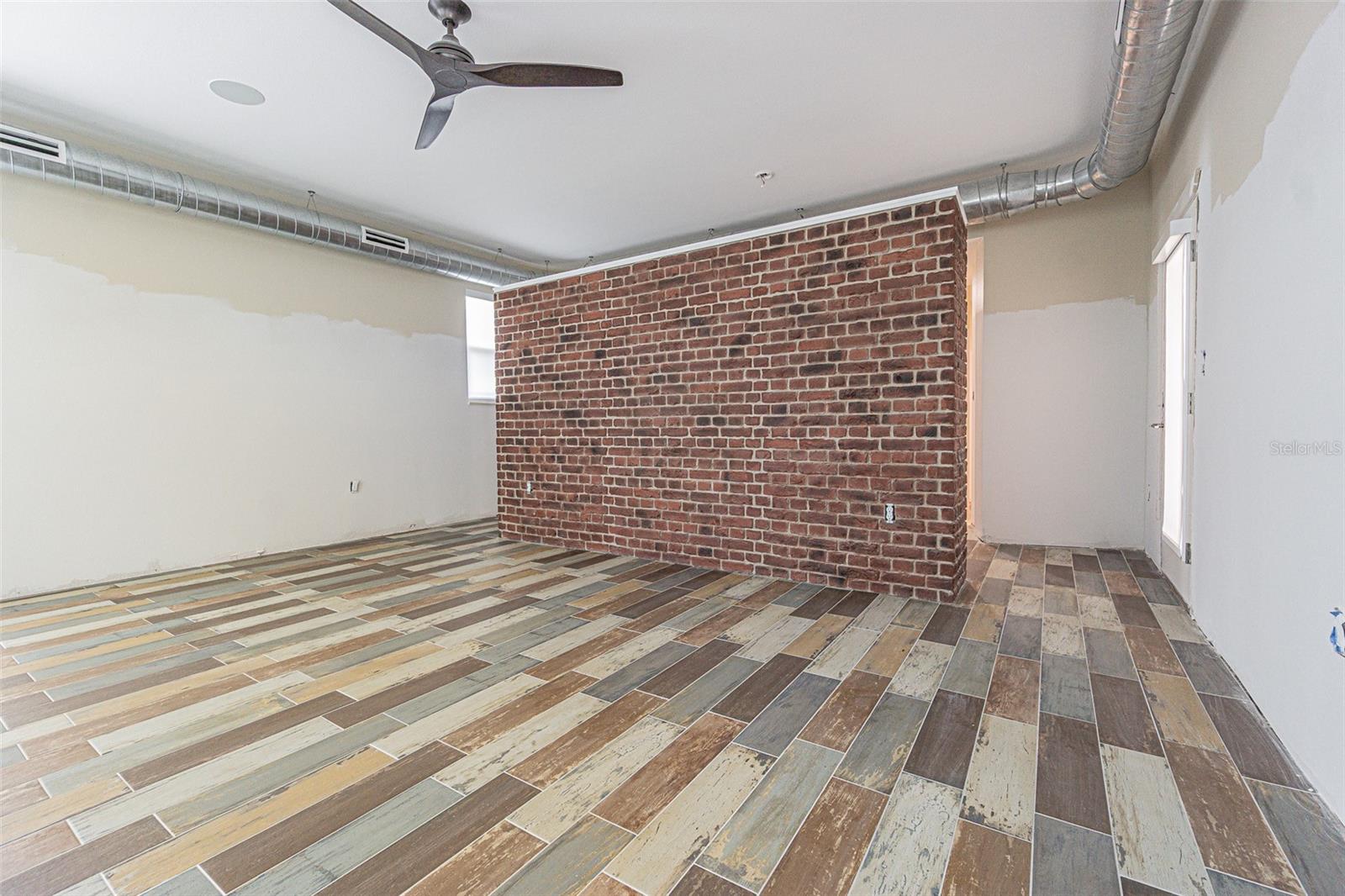 Image 41 of 46 For 1185 36th Avenue Ne