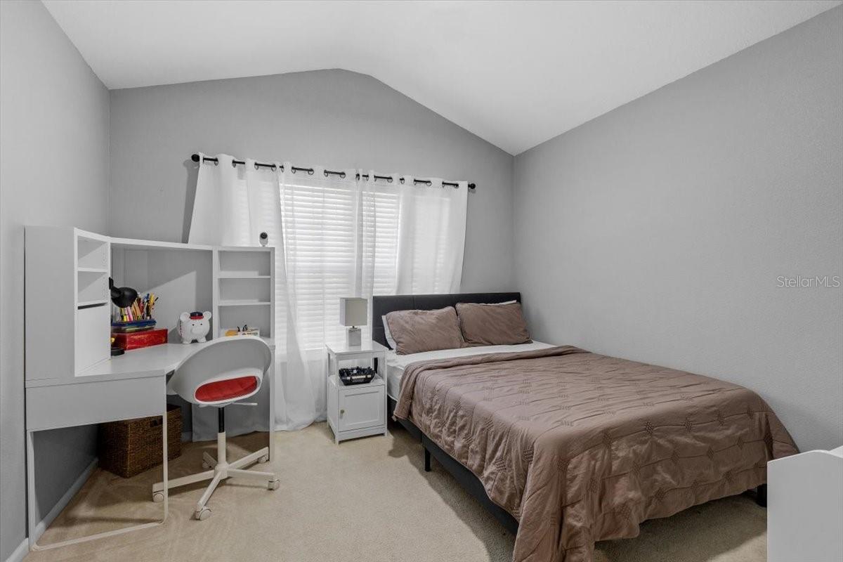Image 30 of 36 For 26614 Castleview Way