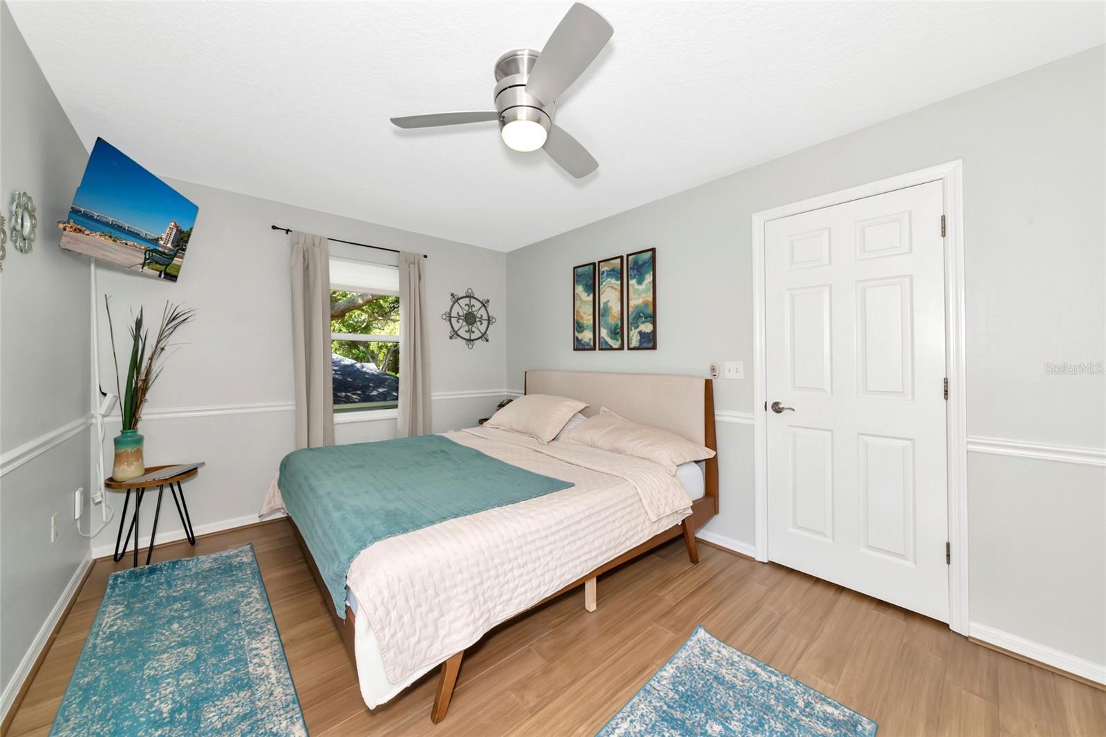Image 18 of 67 For 2311 64th Street Court W
