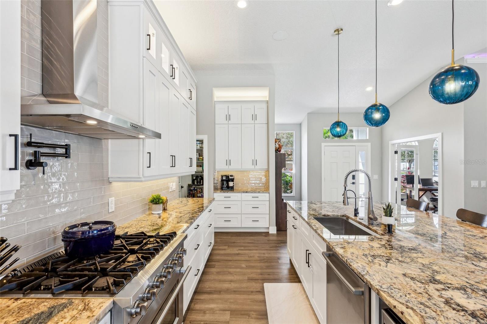 Image 16 of 61 For 7308 Carrington Oaks Lane
