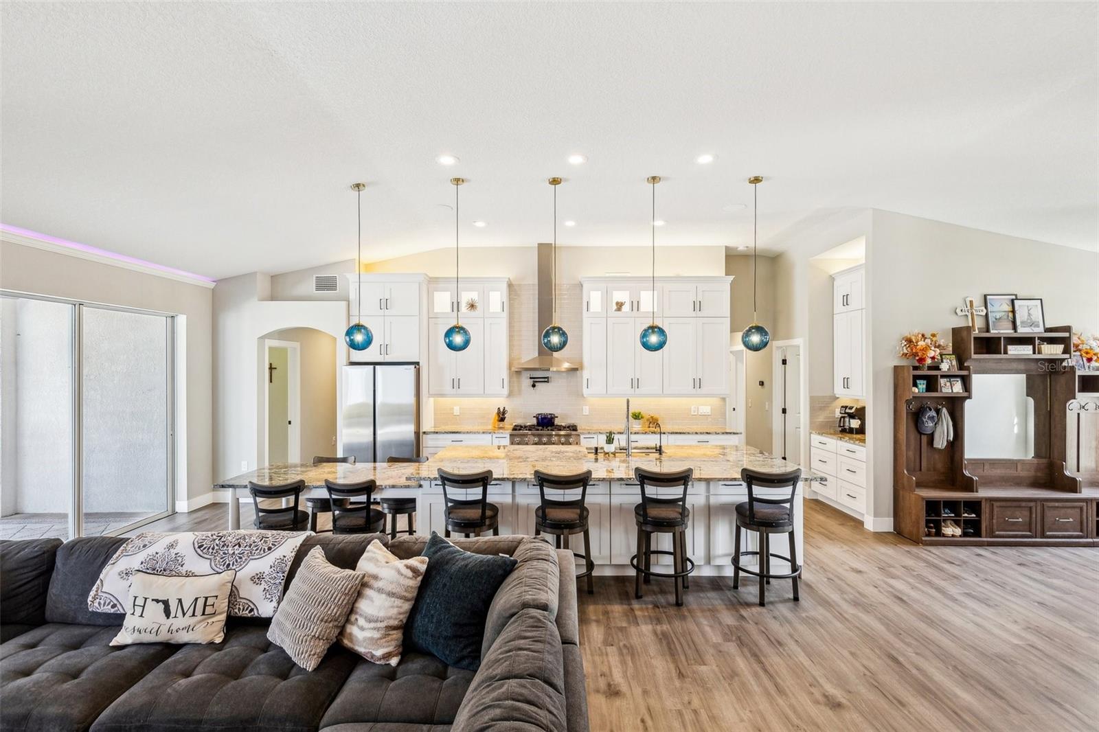 Image 17 of 61 For 7308 Carrington Oaks Lane