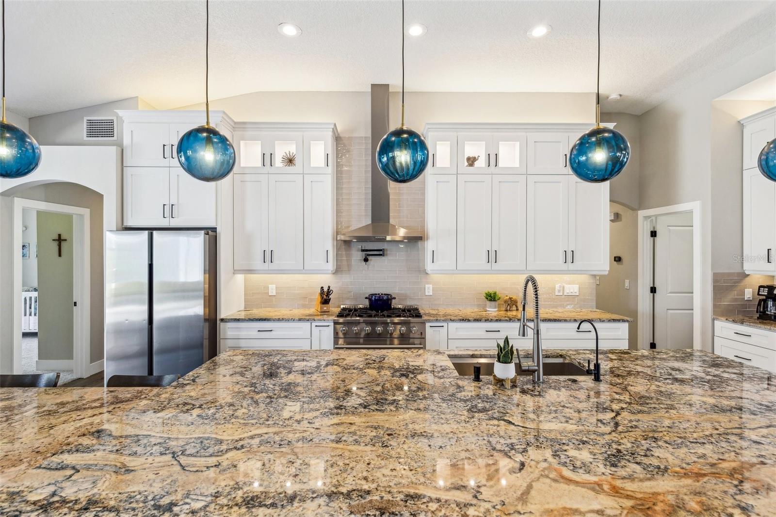 Image 19 of 61 For 7308 Carrington Oaks Lane