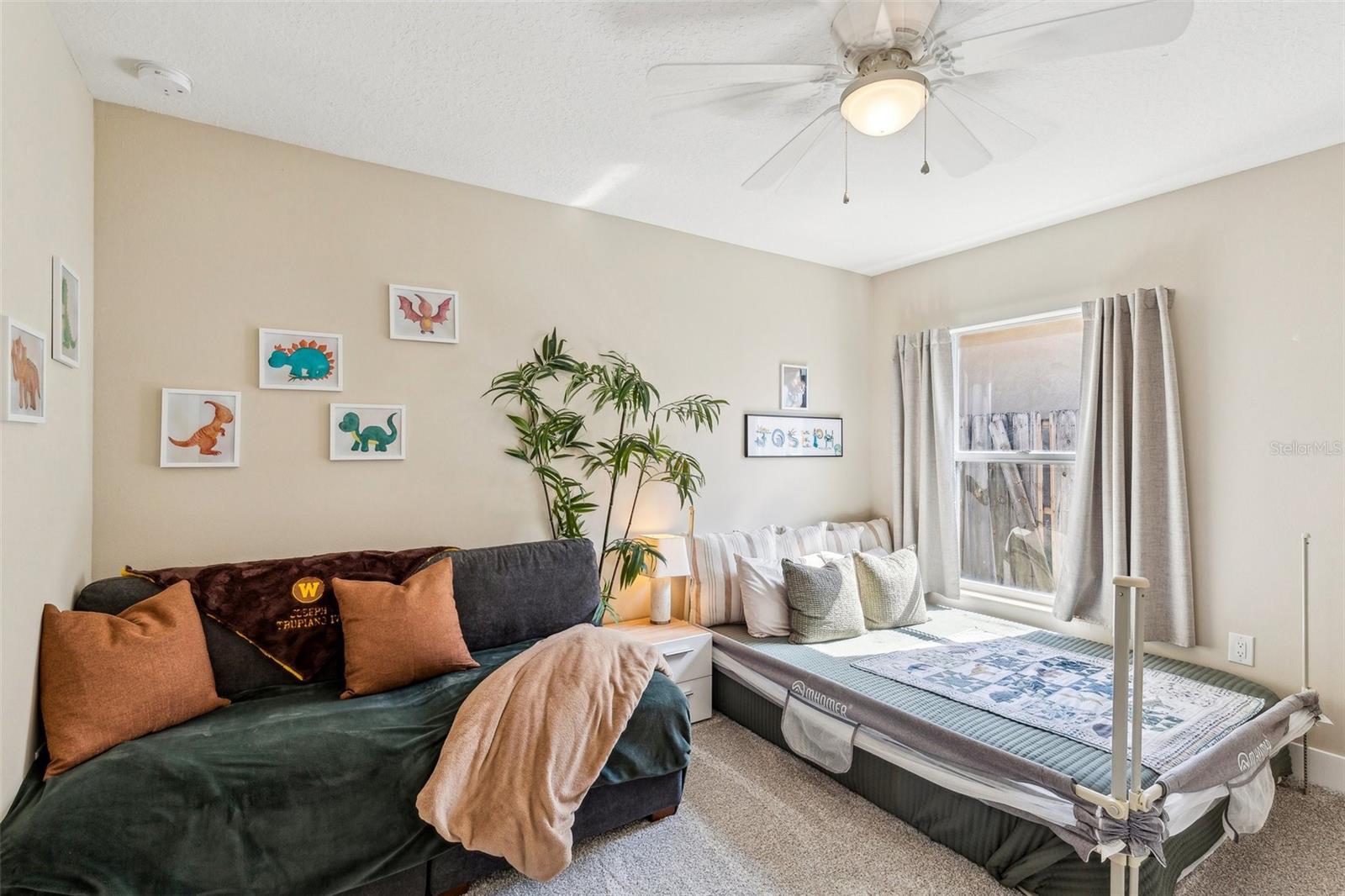 Image 25 of 61 For 7308 Carrington Oaks Lane