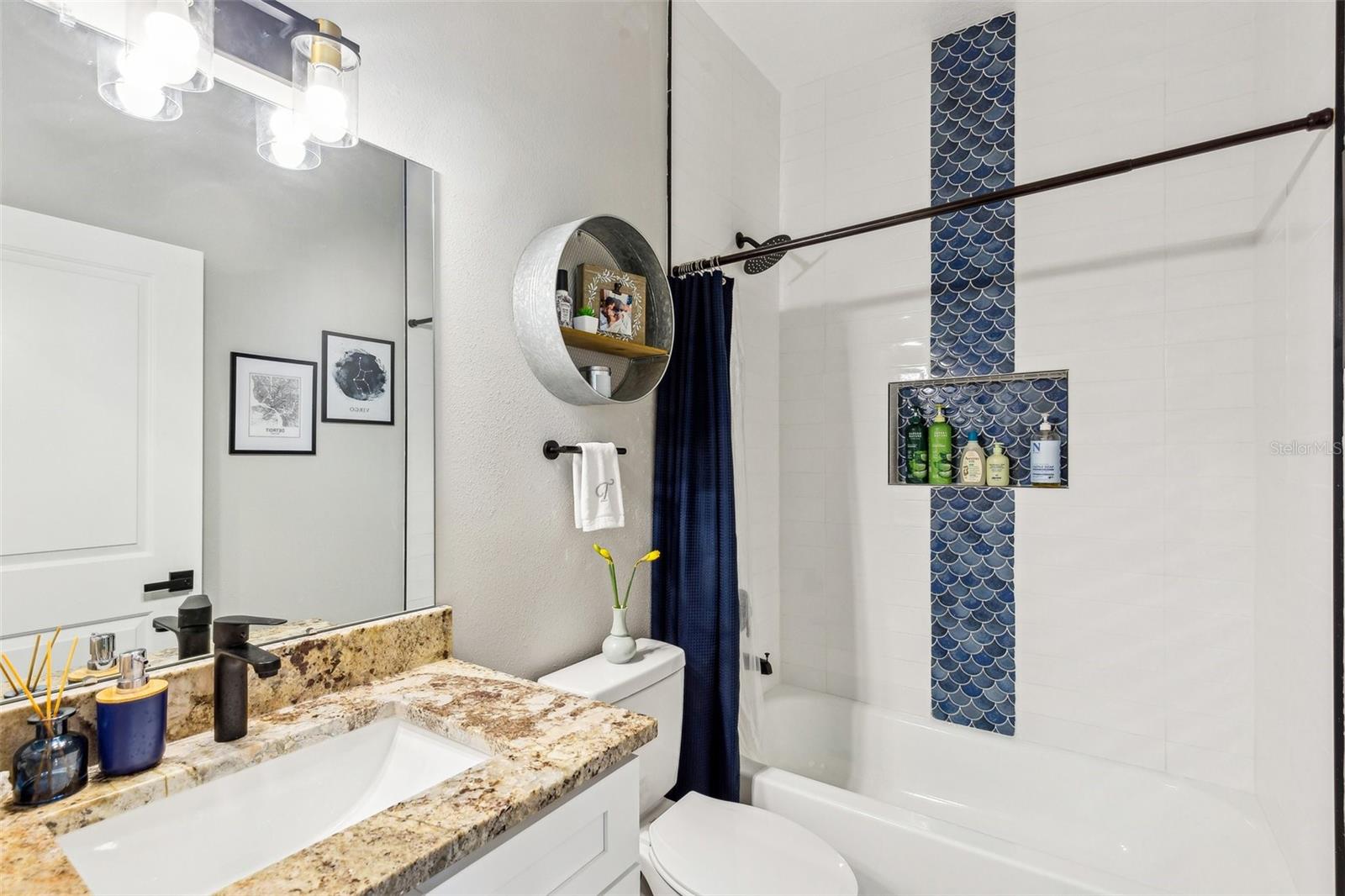 Image 36 of 61 For 7308 Carrington Oaks Lane