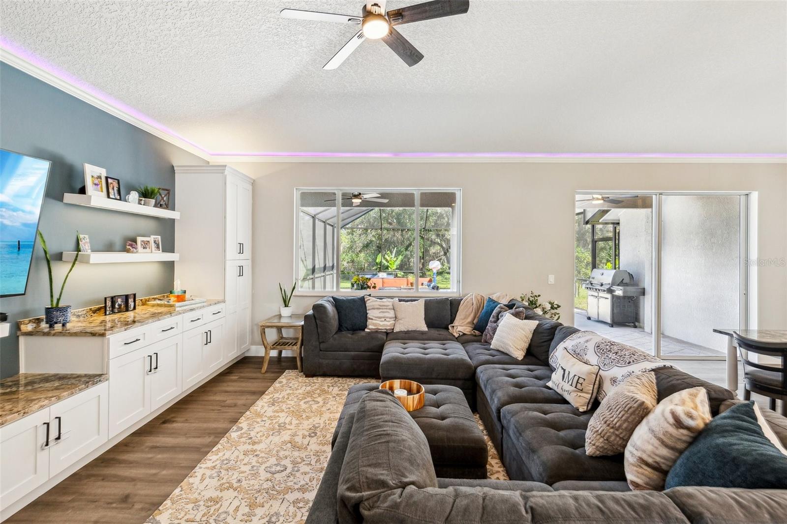 Image 9 of 61 For 7308 Carrington Oaks Lane