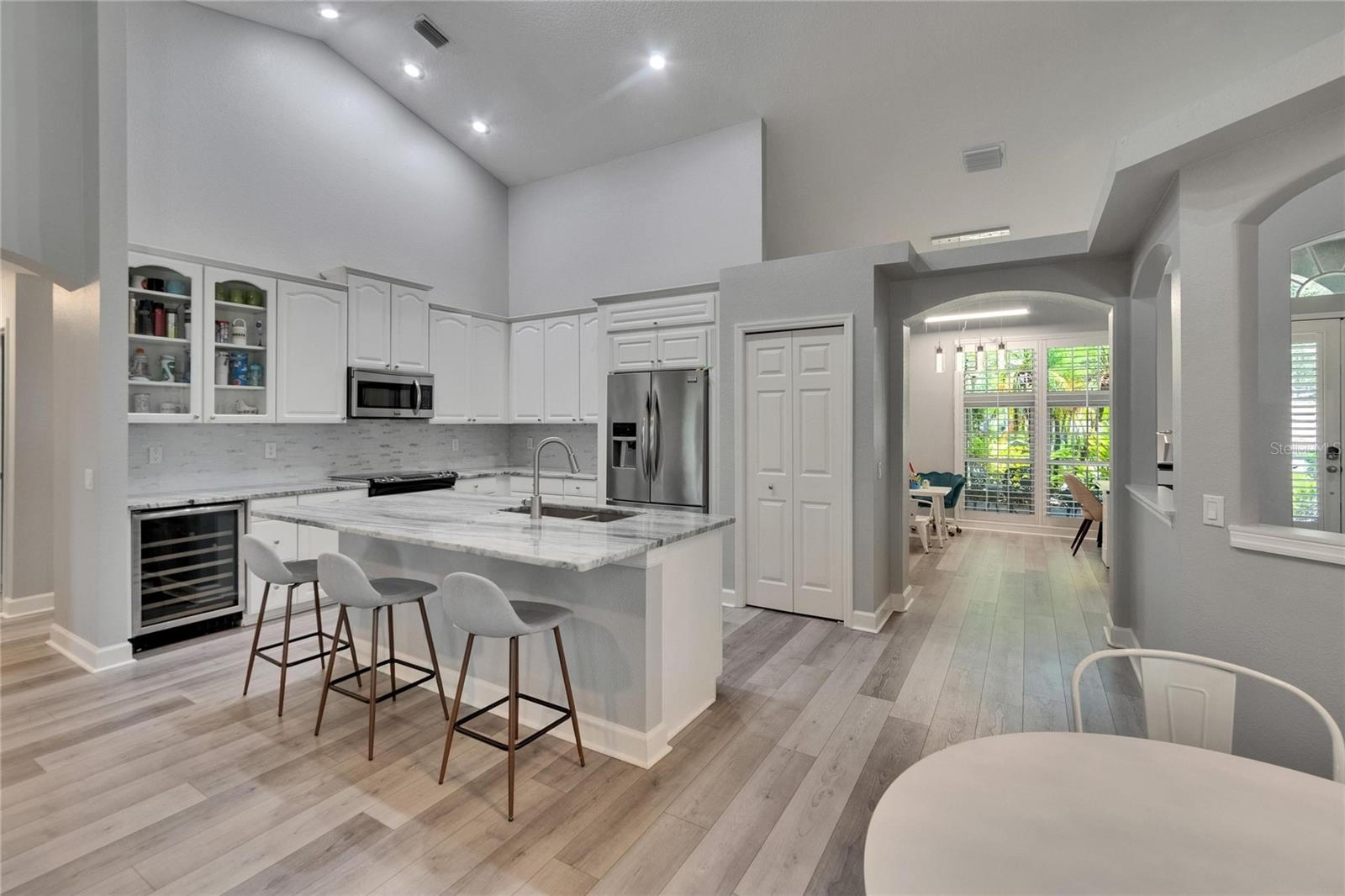 Listing photo id 27 for 16367 Ashington Park Drive