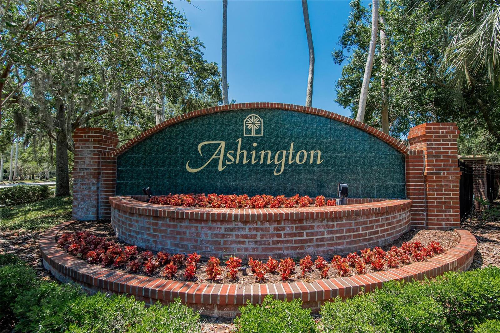 Listing photo id 58 for 16367 Ashington Park Drive