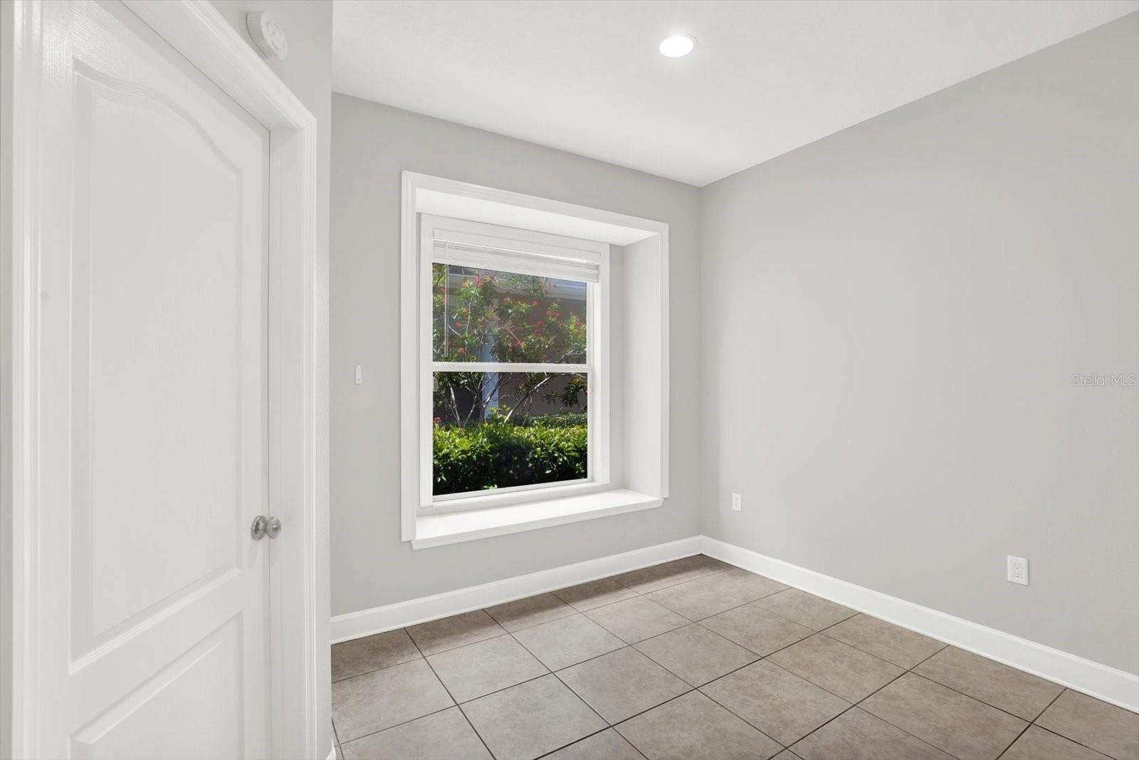Listing photo id 9 for 20106 Bending Creek Place