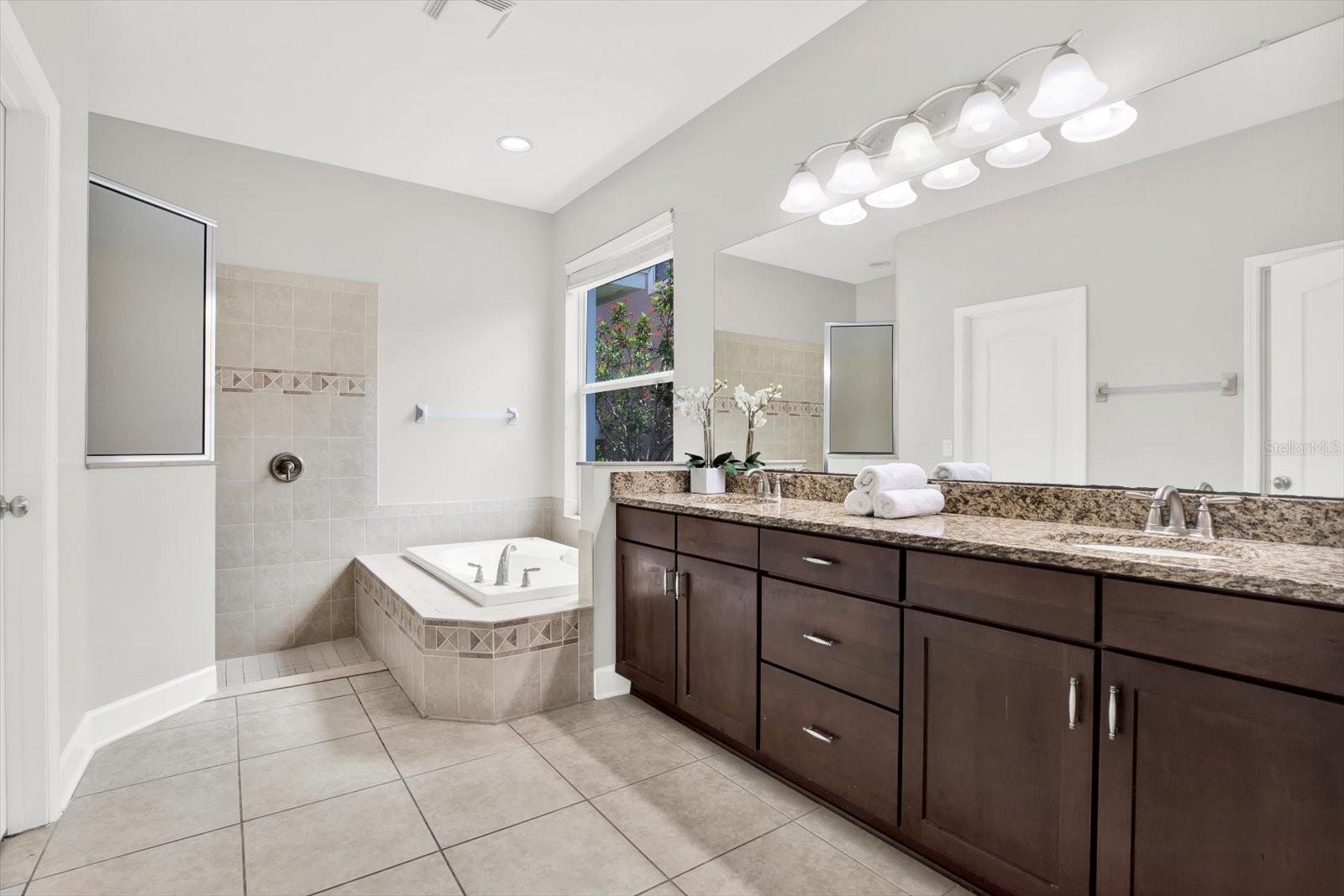 Listing photo id 30 for 20106 Bending Creek Place