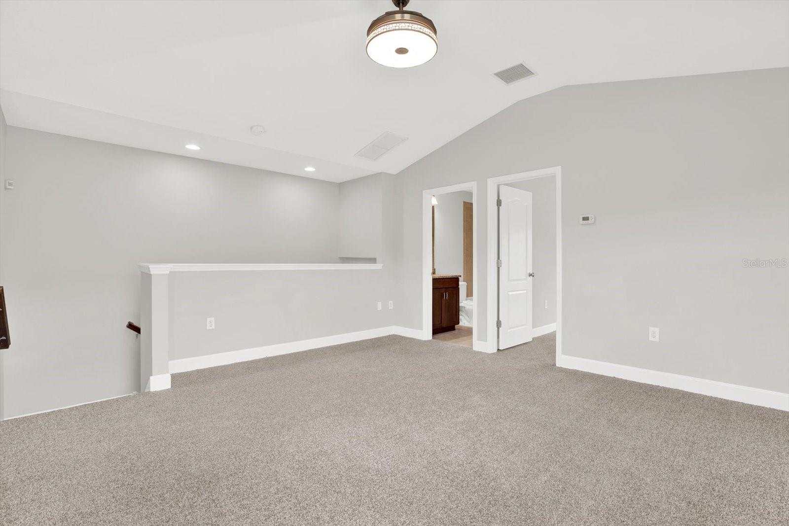 Listing photo id 40 for 20106 Bending Creek Place