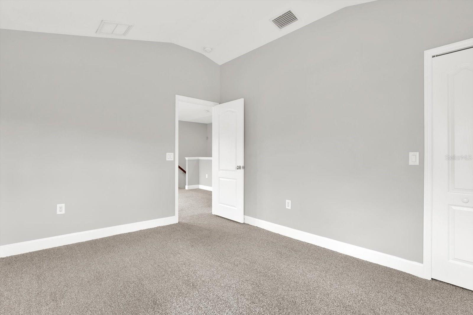 Listing photo id 46 for 20106 Bending Creek Place