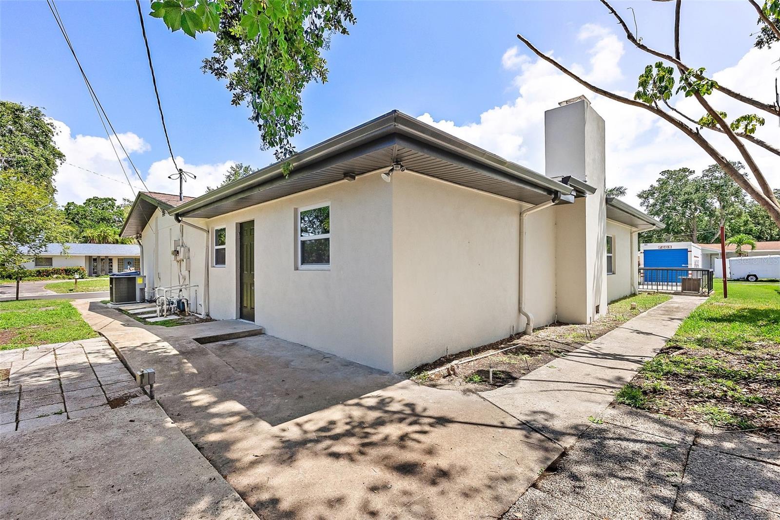 Image 31 of 40 For 11764 Pinedale Avenue