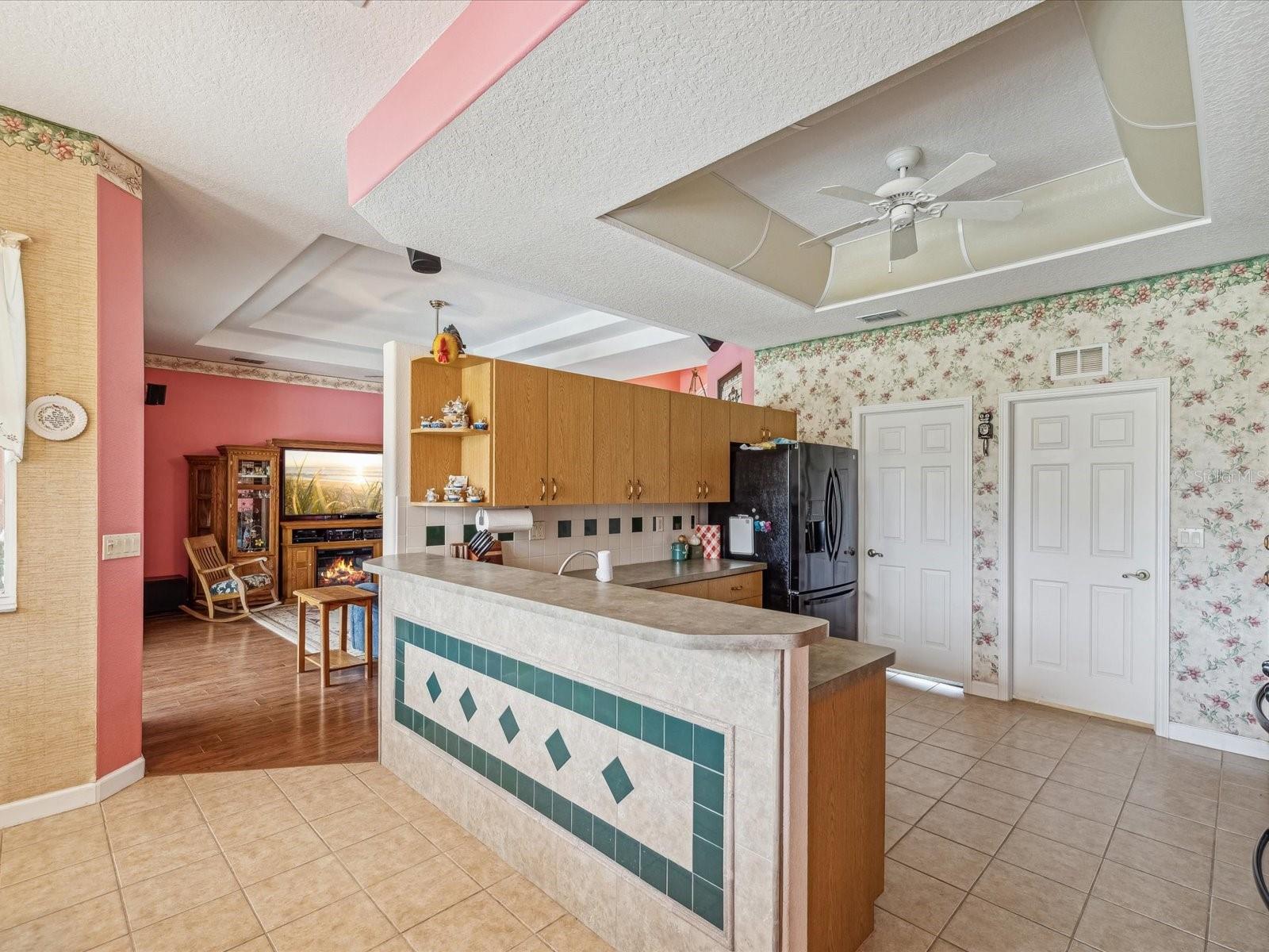 Listing photo id 17 for 5100 Lockhart Road