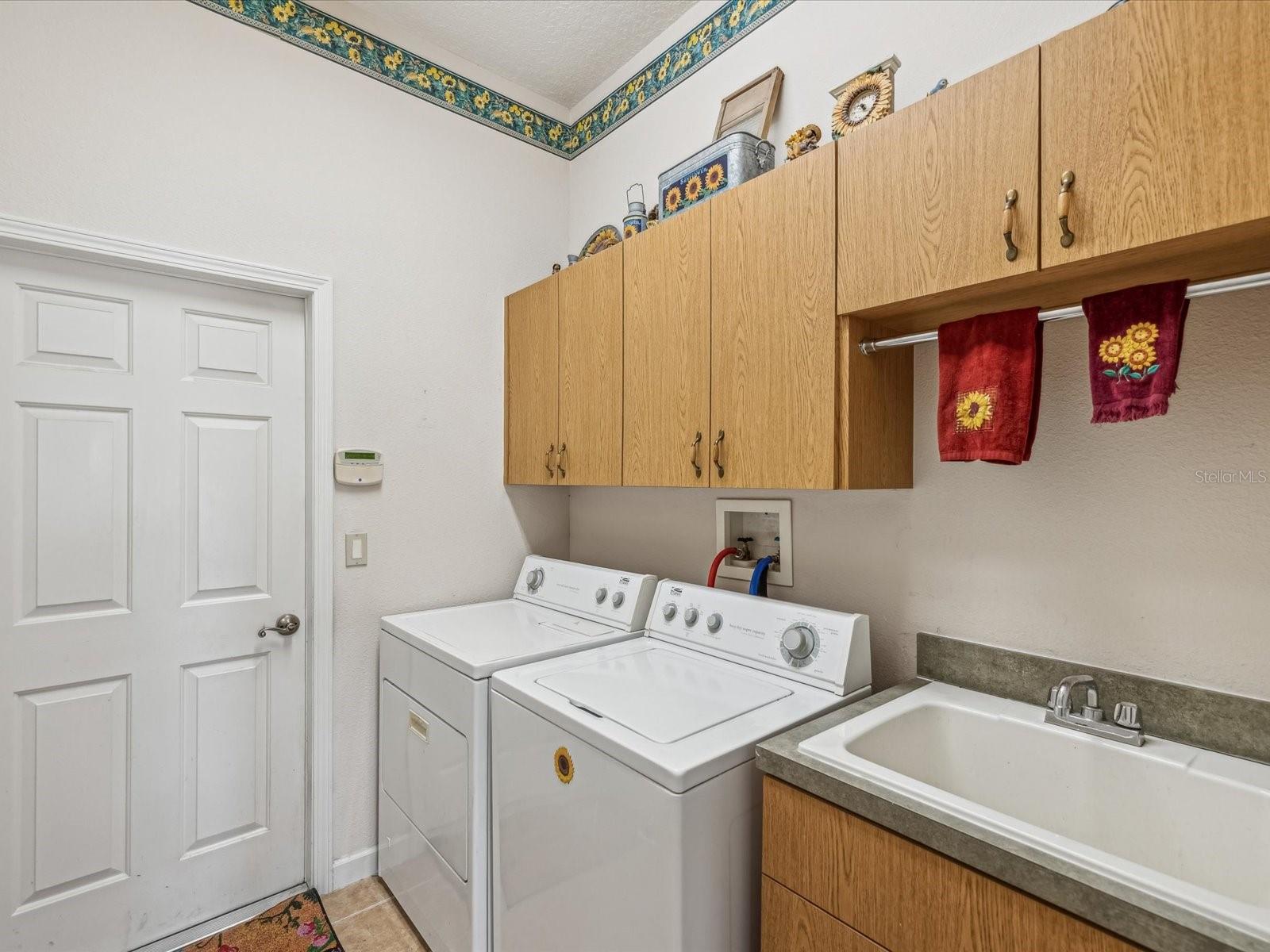 Listing photo id 19 for 5100 Lockhart Road