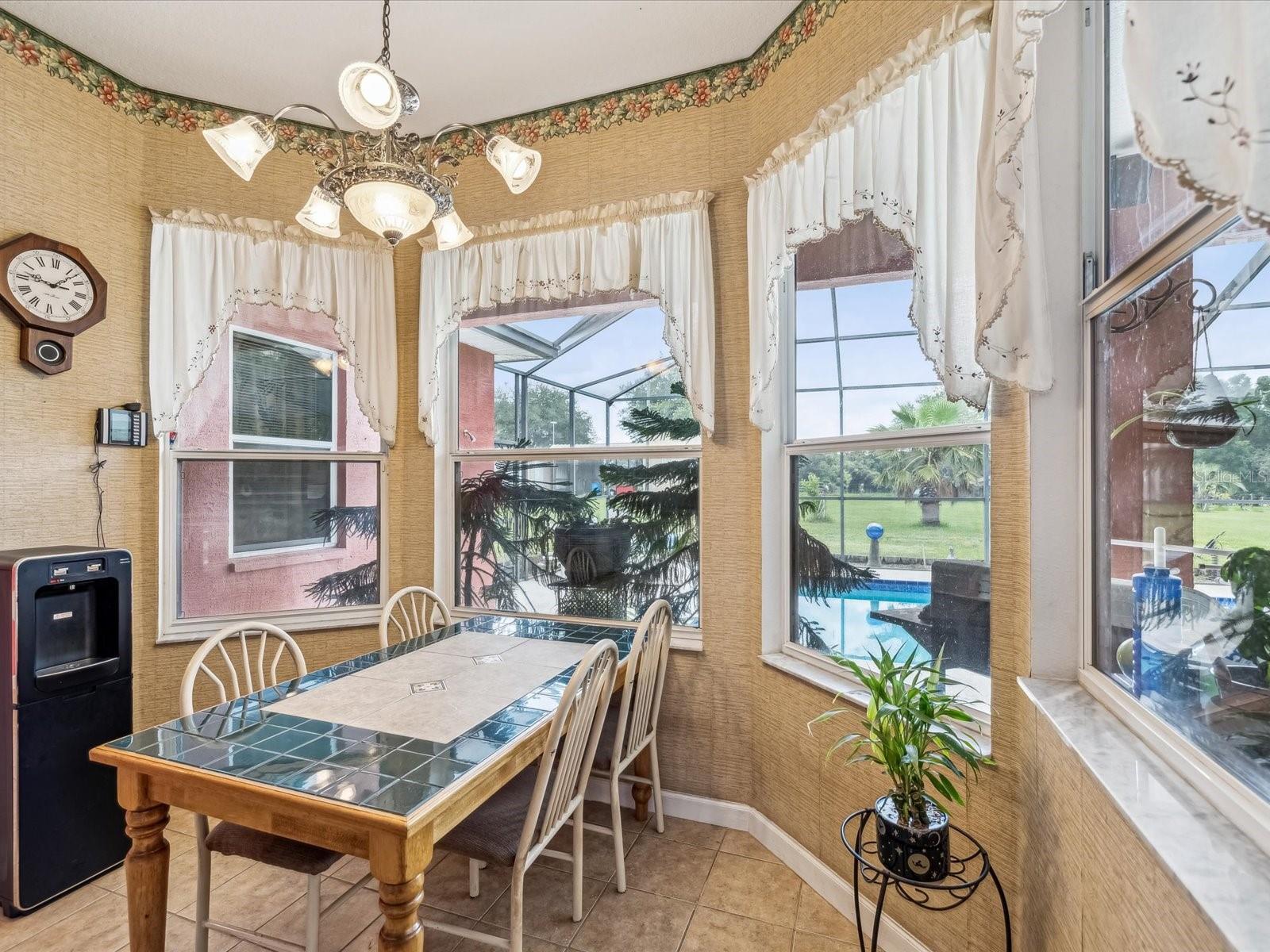 Listing photo id 24 for 5100 Lockhart Road