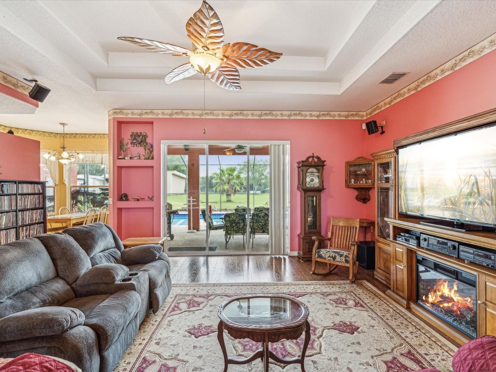 Listing photo id 29 for 5100 Lockhart Road