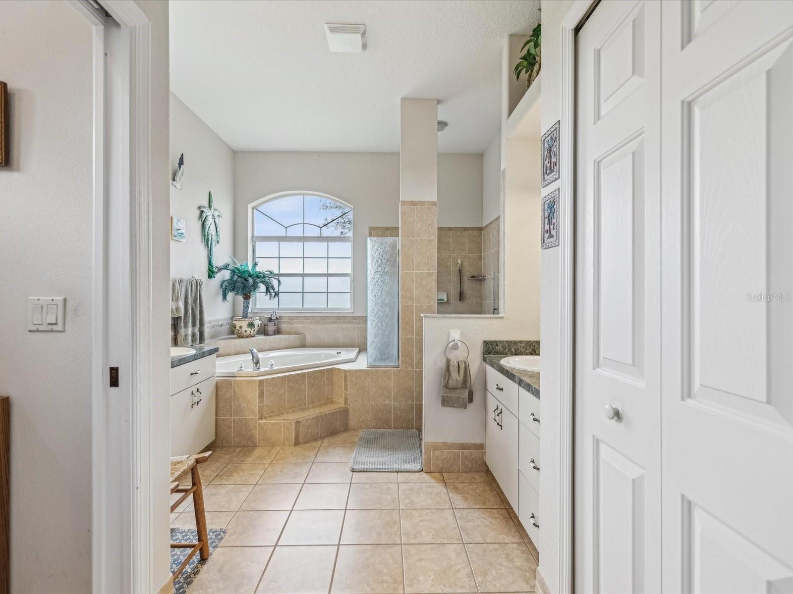 Listing photo id 33 for 5100 Lockhart Road
