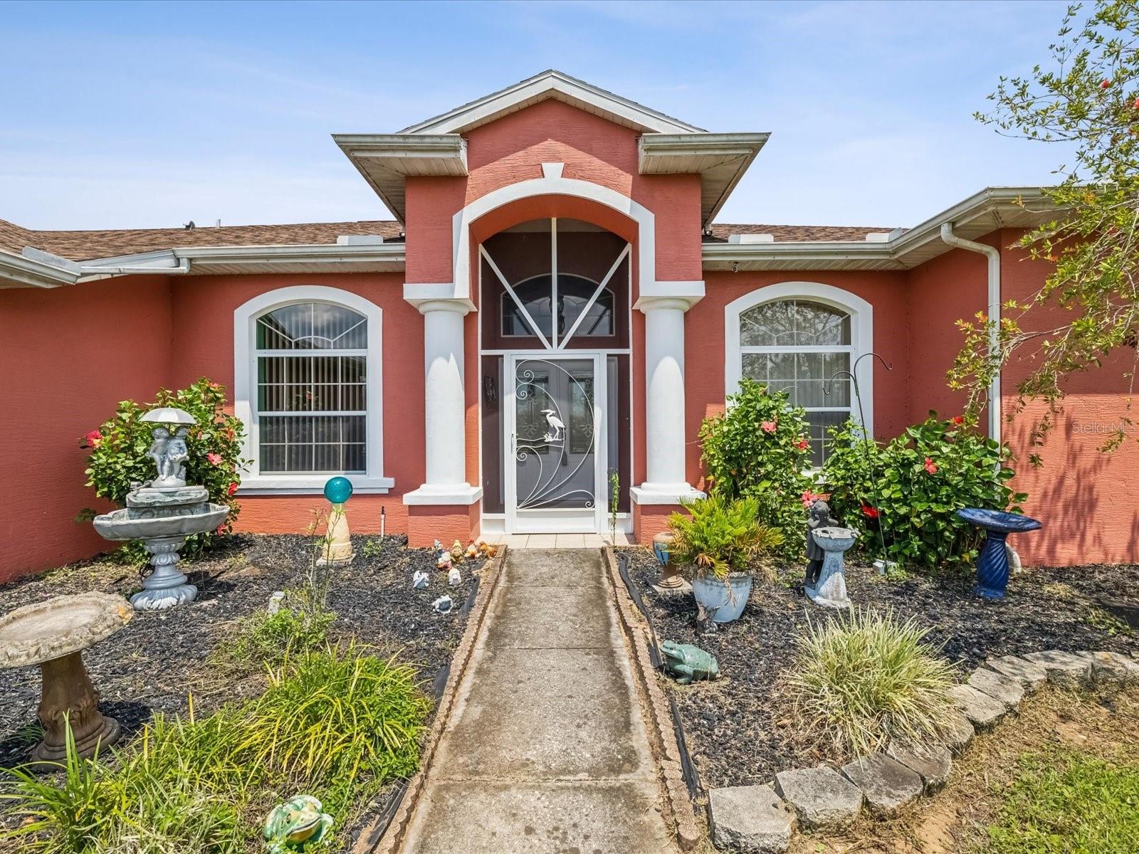 Listing photo id 2 for 5100 Lockhart Road