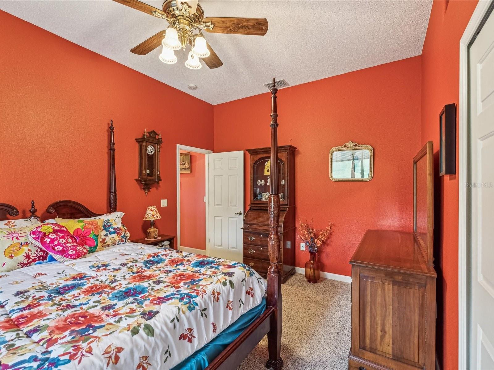 Listing photo id 6 for 5100 Lockhart Road