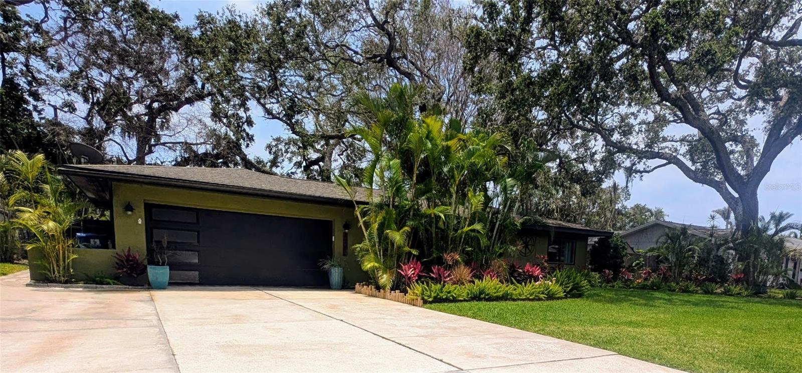 Details for 8260 32nd Avenue N, ST PETERSBURG, FL 33710