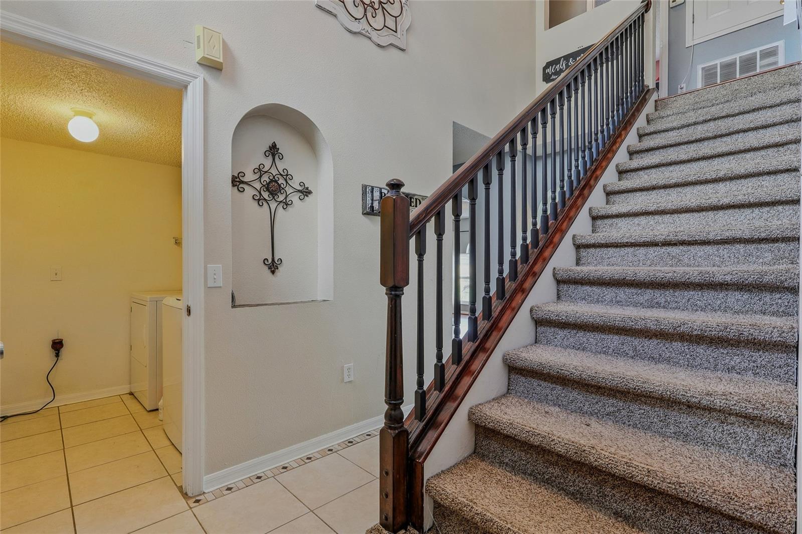 Listing photo id 29 for 31747 Loch Aline Drive