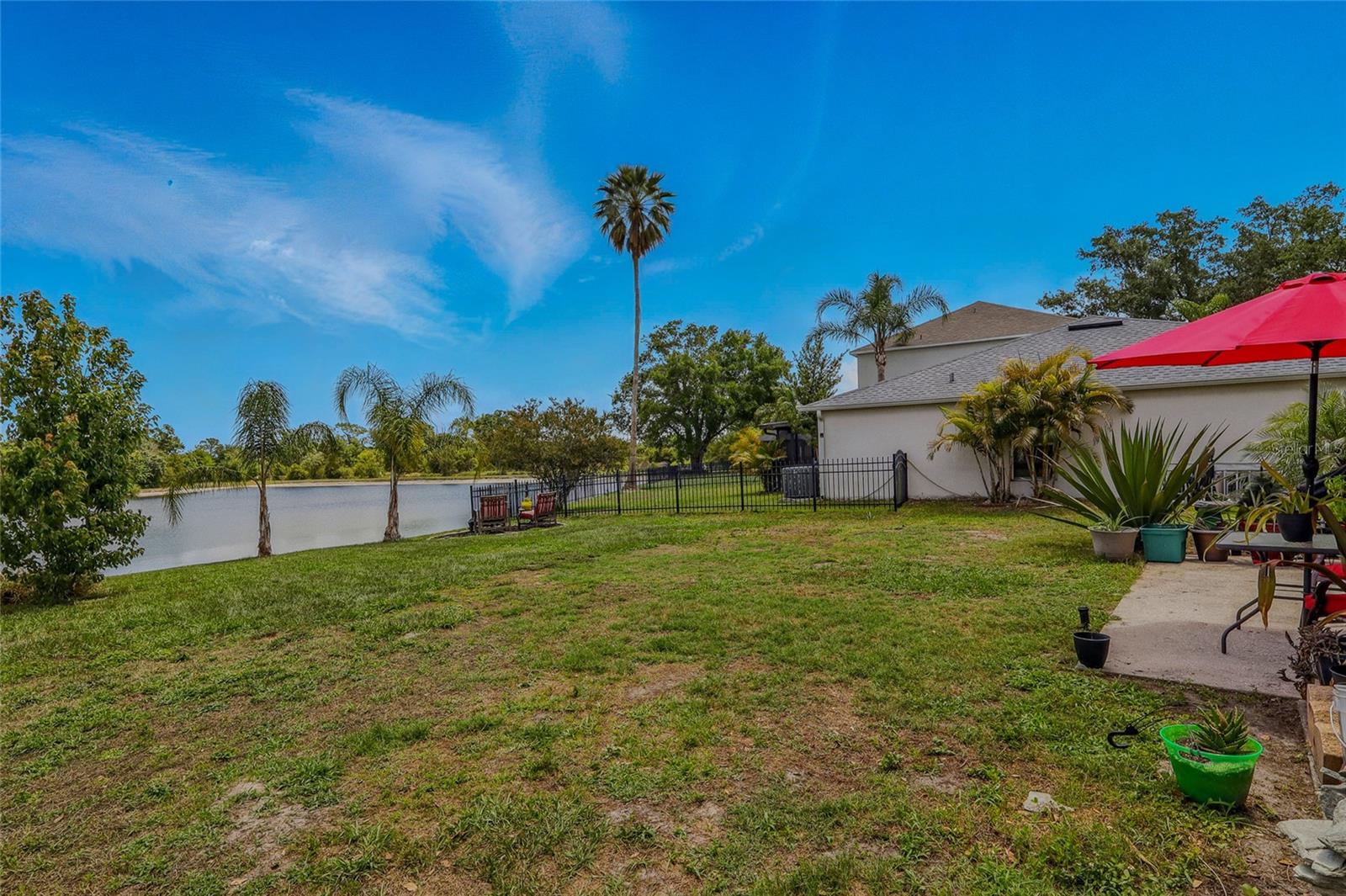 Listing photo id 33 for 31747 Loch Aline Drive
