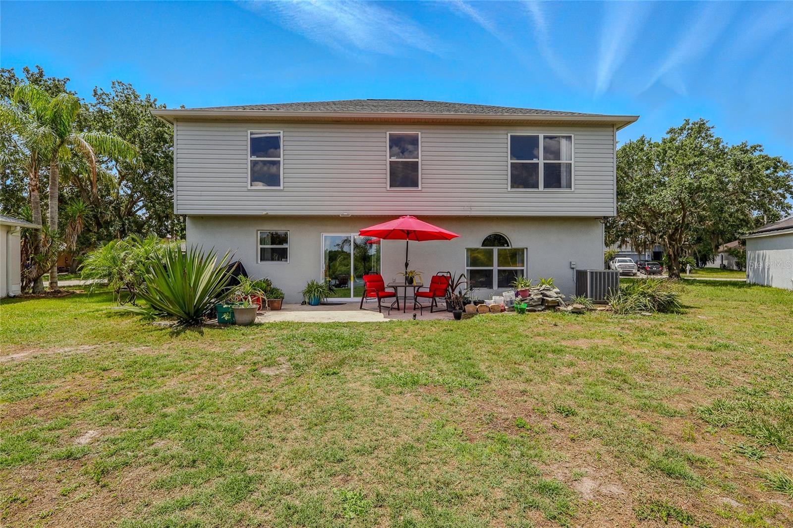 Listing photo id 34 for 31747 Loch Aline Drive