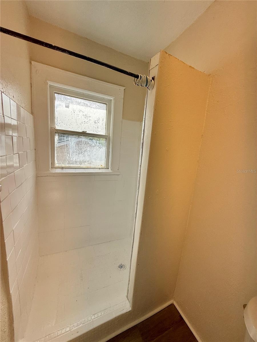 Image 9 of 10 For 634 14th Street N 1-2