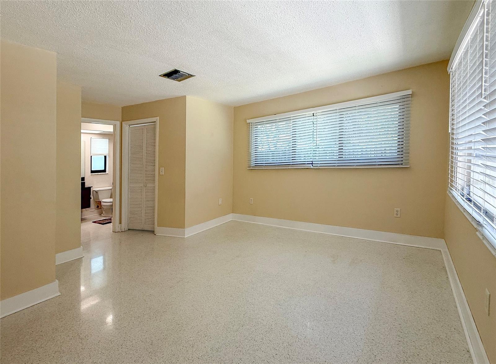 Image 15 of 19 For 1775 62nd Terrace S