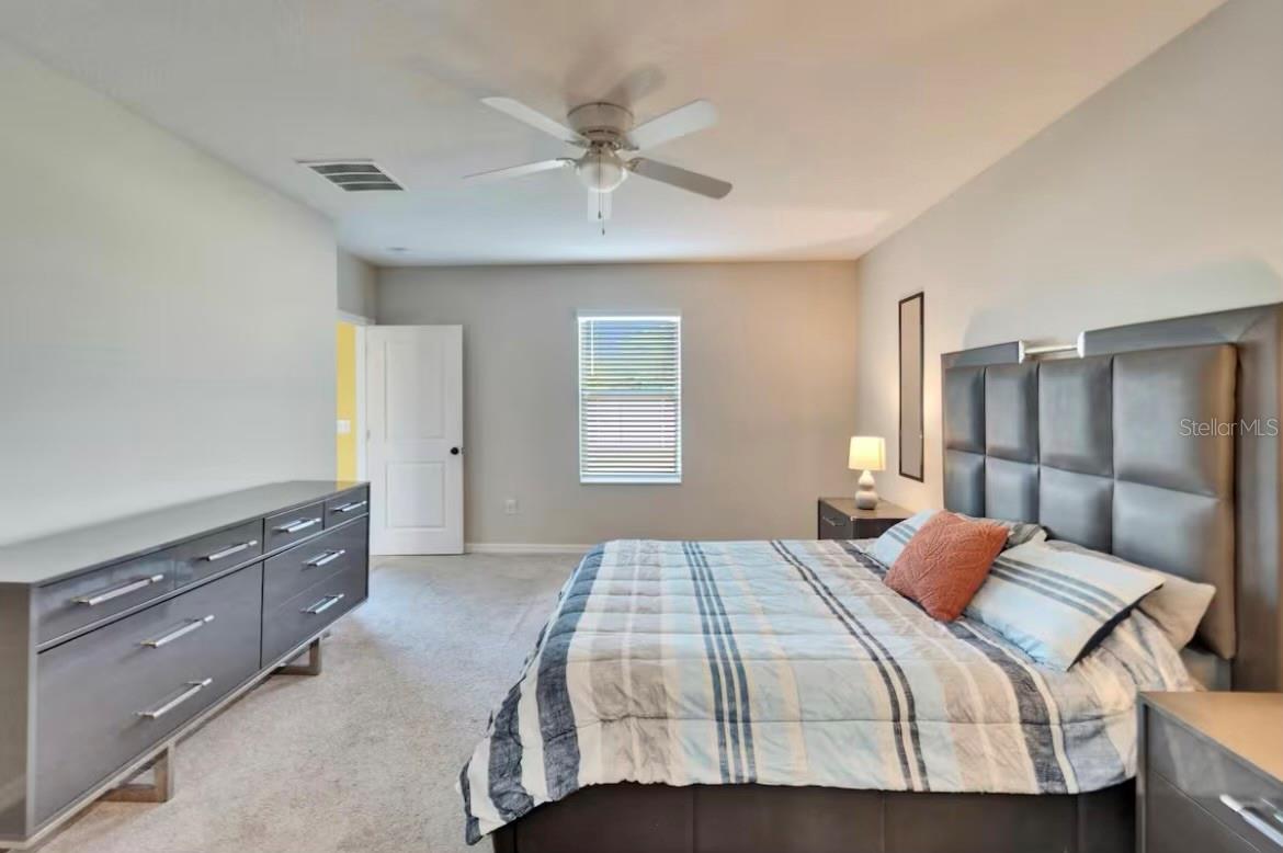 Image 17 of 26 For 17052 Yellow Pine Street
