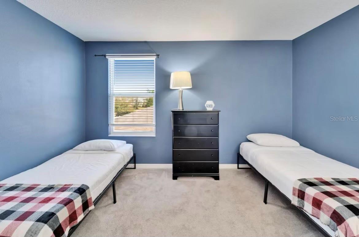 Image 22 of 26 For 17052 Yellow Pine Street