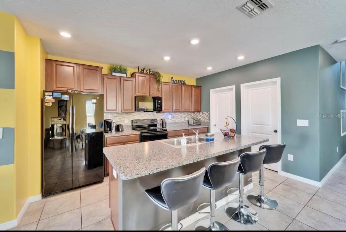 Image 3 of 26 For 17052 Yellow Pine Street