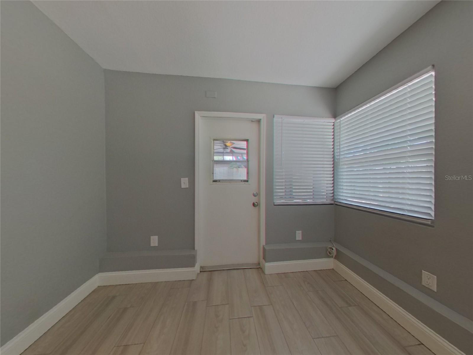Image 3 of 20 For 131 Virginia Lane