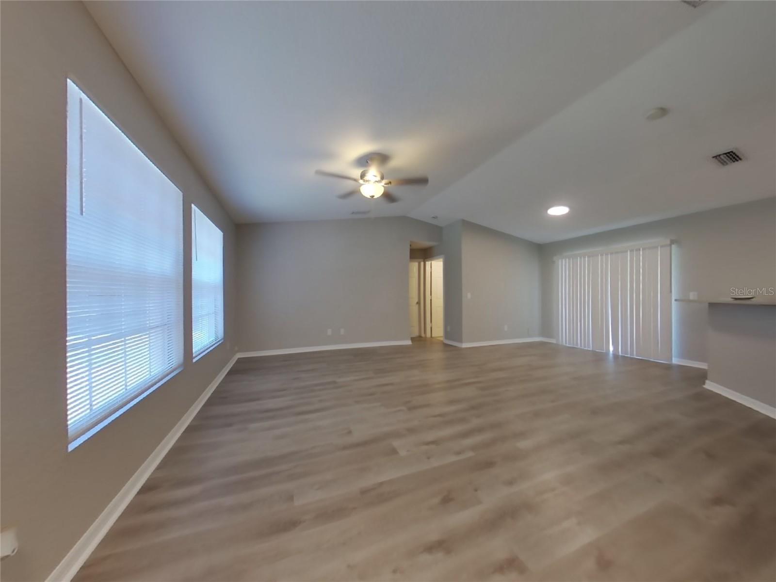 Image 2 of 15 For 4498 Jaslo Avenue