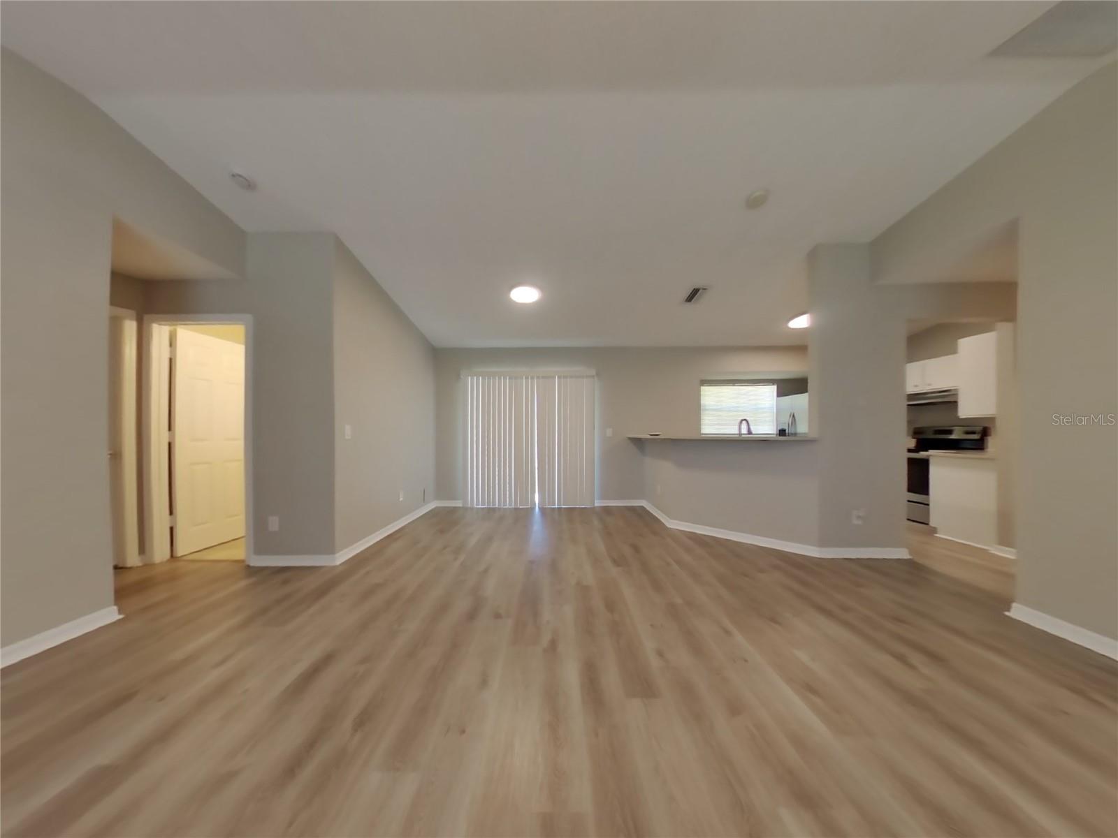 Image 4 of 15 For 4498 Jaslo Avenue