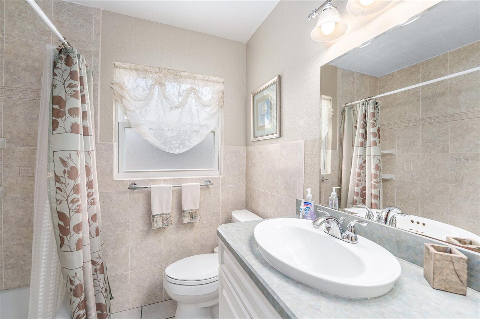 Image 16 of 27 For 10400 112th Way