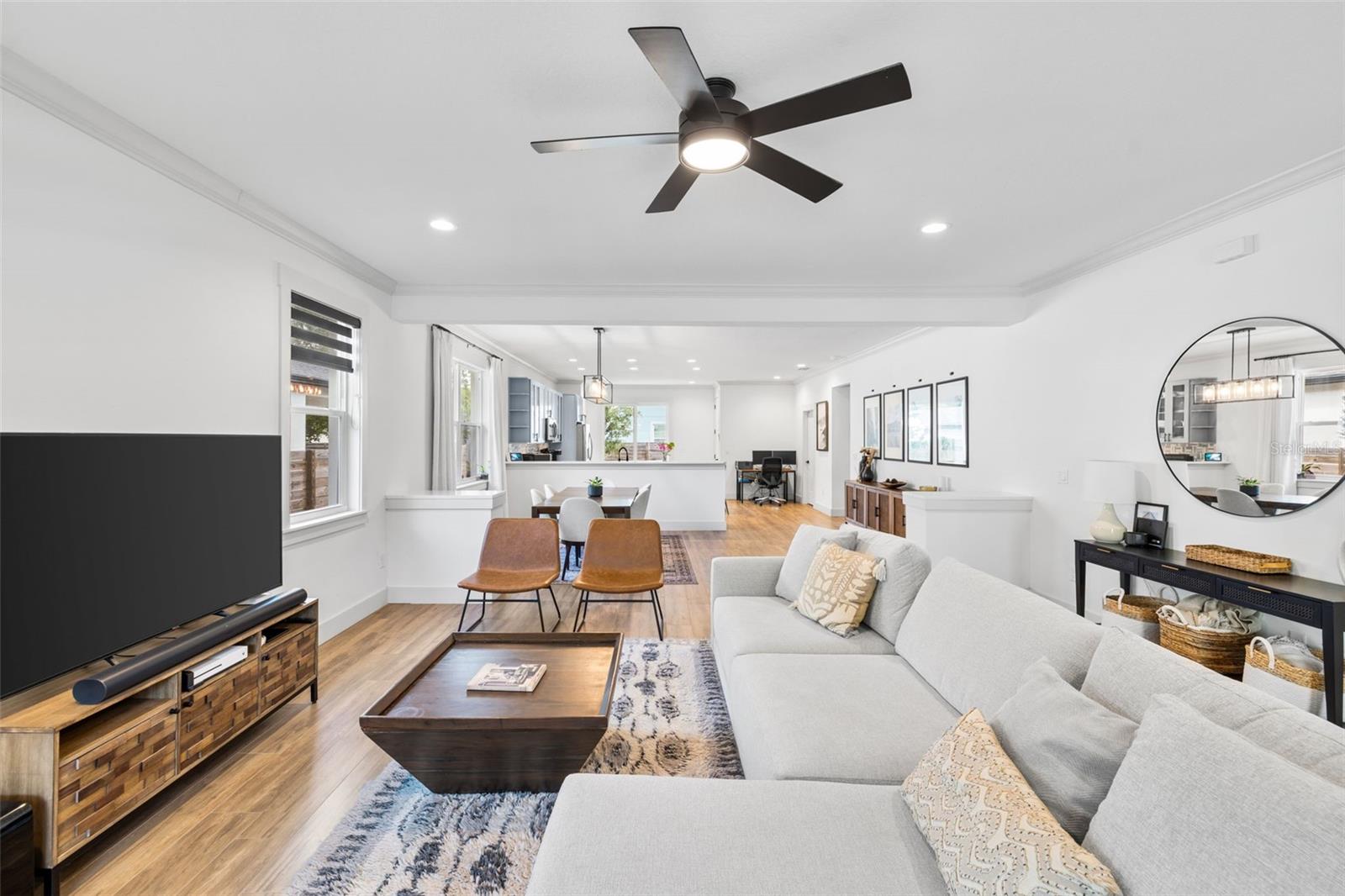 Image 7 of 43 For 1520 Diana Street