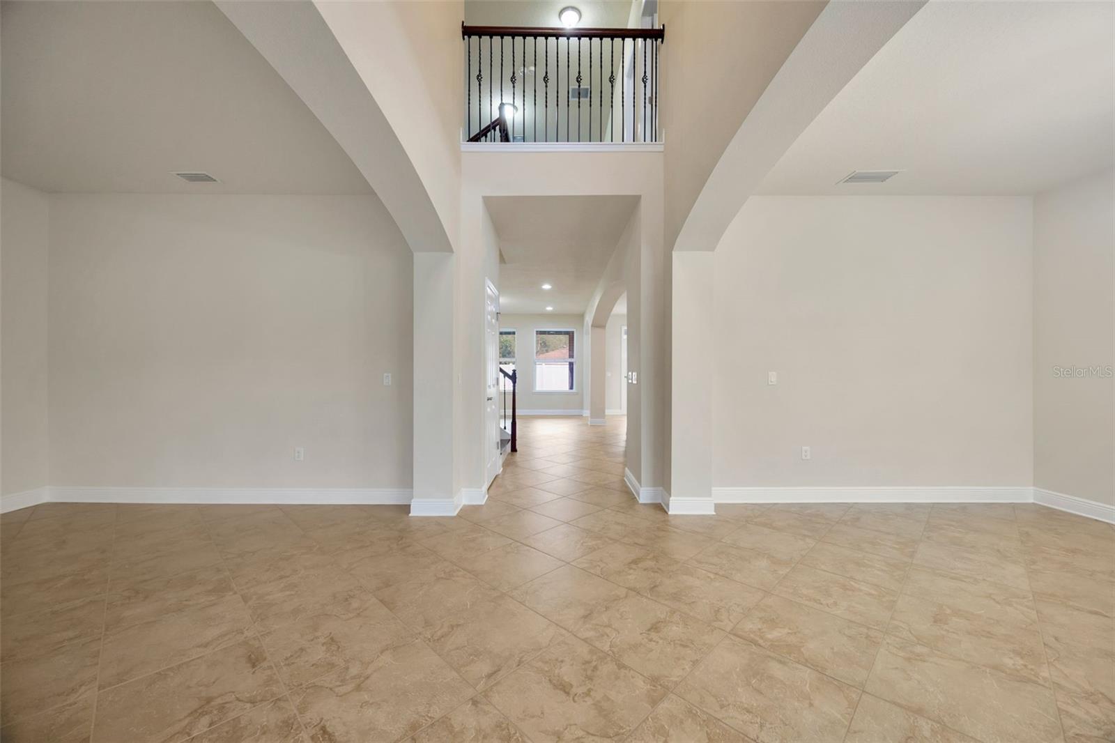 Image 4 of 81 For 1229 Hillandale Reserve Drive
