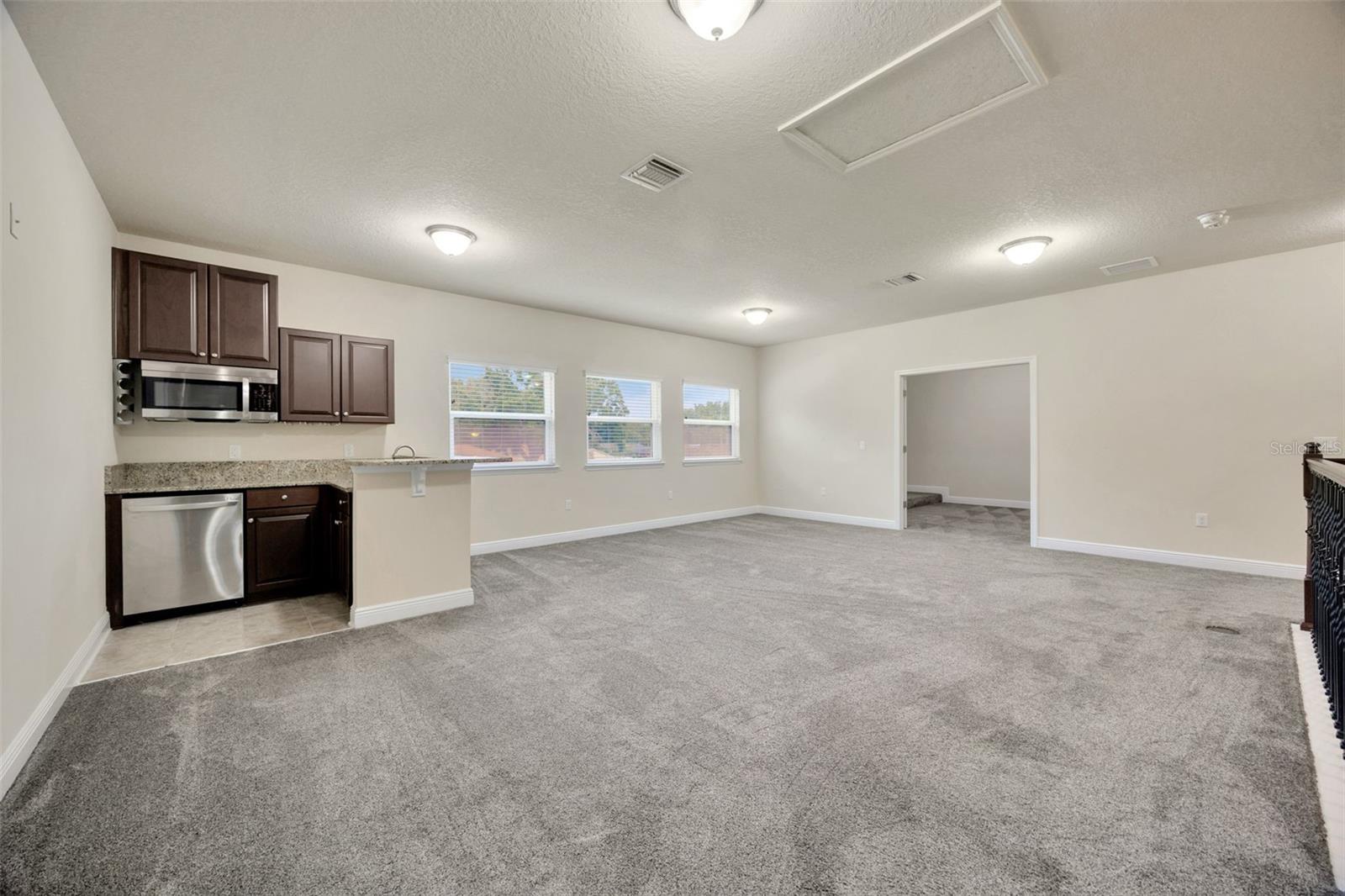 Image 40 of 81 For 1229 Hillandale Reserve Drive